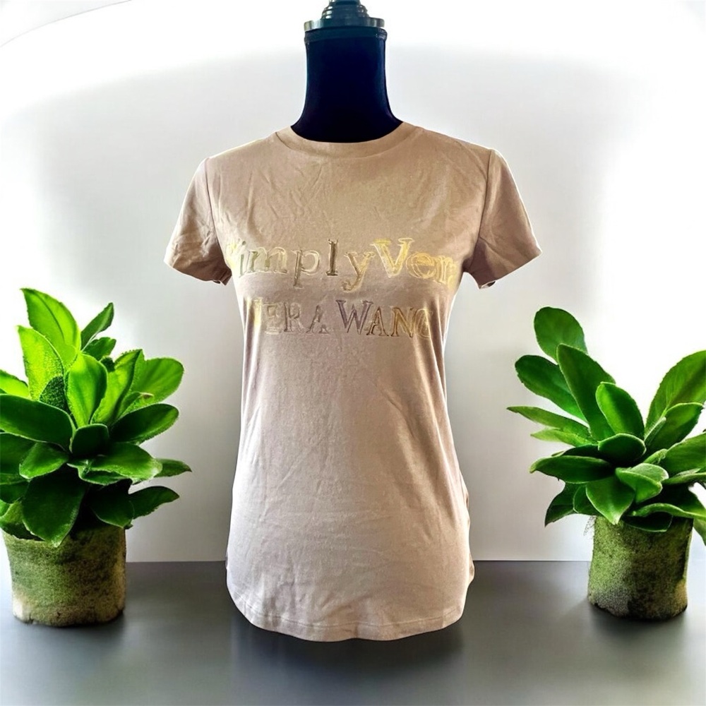 Simply Vera Wang Beige Tee with Colorful Logo Vintage